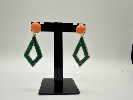 Onyx Vortex Crystal Top