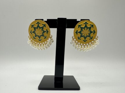 Sunlit Glow – Handmade Yellow and Pearl Earrings